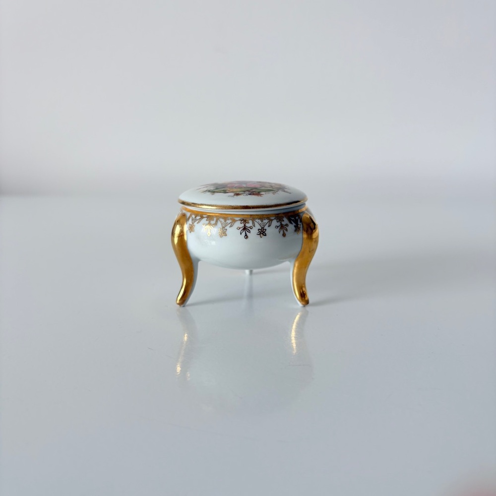 Limoges France Porcelain 3 Footed Trinket Jar Rococo Art Fragonard Love Story